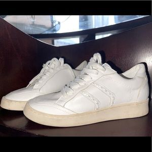 White Raven boutique white leather shoes